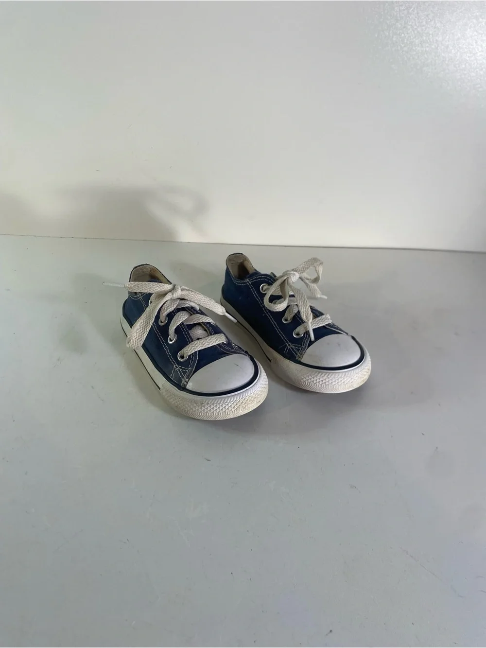 Converse Infant/Toddler Chuck Taylor All Star Low Top Size 8